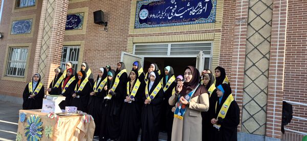 آیین بزرگداست میلادحضرت زینب(س) و روز پرستار در دبیرستان وکیلی ۶۶ نیشابور