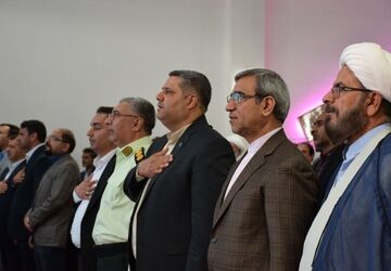در سایه سِرِّ سماع 