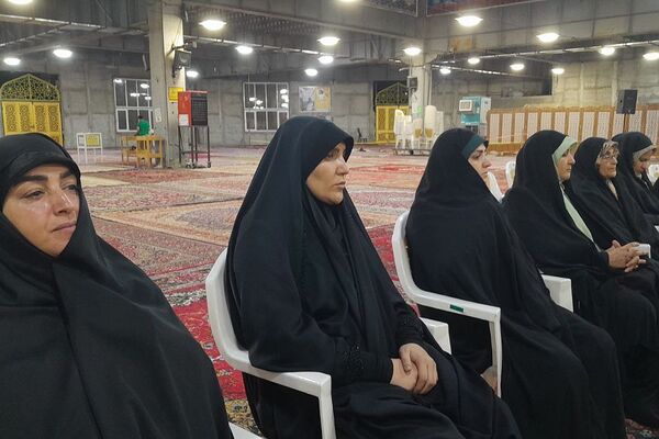 گردهمایی فعالان فرهنگی به‌مناسبت گرامیداشت مقام معلم در ناحیه دو بهارستان 