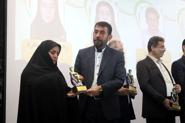 همایش تجلیل از برترین‌های کنکور سراسری 1403 استان بوشهر