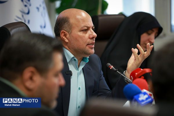 نشست خبری معاون تربیت بدنی و سلامت وزارت آموزش و پرورش