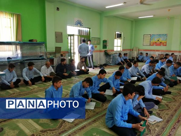  مراسم یادبود سید مقاومت توسط دانش‌آموزان تنگستانی 