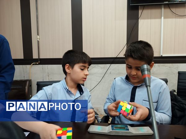 دوره توانمندسازی راه‌یافتگان ناحیه 3 شیراز به المپیاد رویش استانی