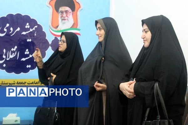 تجدید میثاق مدیر آموزش و پرورش گلوگاه با شهدا و دیدار با امام جمعه شهرستان 