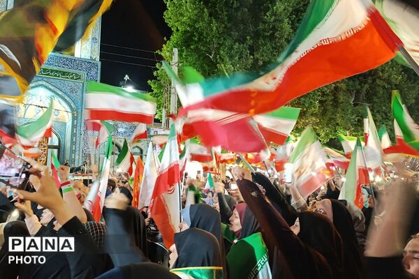 ایستادگی تا هفتاد و هفتمین شب بیعت با رهبر، برای ثبات اقتدار ملت