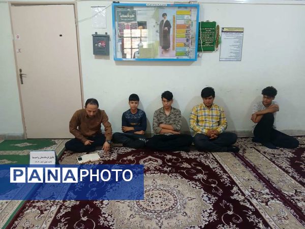 جلسه فرماندهان واحدهای بسیج مدارس شهرستان خلیل‌آباد 