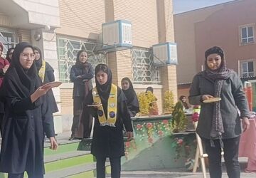 جشن ولادت حضرت فاطمه زهرا (س) و روز مادر در دبیرستان مهر نیشابور