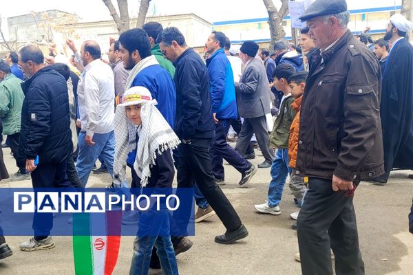 حضور پرشور مردم در راهپیمایی روز قدس در فریمان