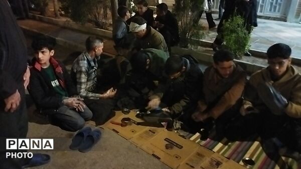 موکب فرهنگی و واکس صلواتی روستای باغشن گچ پنجاه شب میزبان وطن دوستان نیشابوری 
