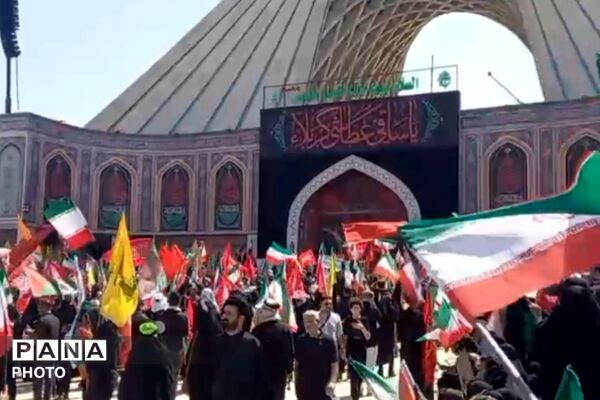 بدرقه‌ای به وسعت یک ملت؛ اشک، شکوه و تجدید عهد در آیین وداع با رهبر شهید انقلاب اسلامی