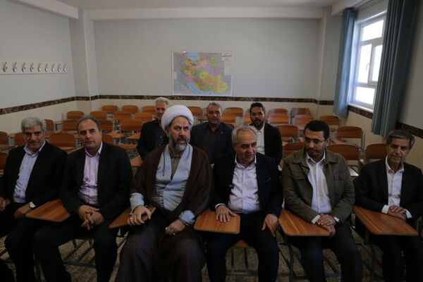 افتتاح آموزشگاه ۱۲ کلاسه شهید آیت الله آل هاشم 