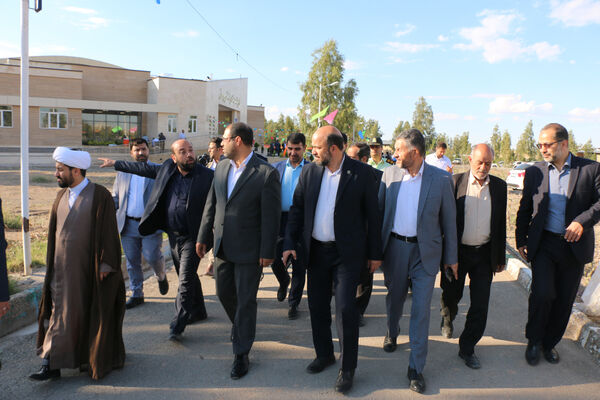 بازدید میدانی وزیر آموزش و پرورش از اردوگاه 15 خرداد قم
