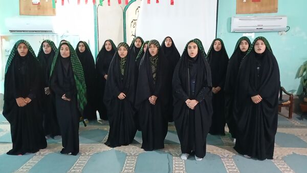 جشنواره سرود دانش‌آموزی در جزیره هرمز