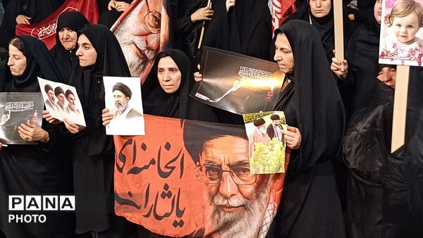 همایش بصیرت در چهلمین روز شهادت