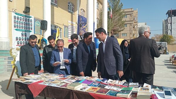  گرامیداشت هفته کتاب و کتابخوانی در شهر تربت حیدریه 
