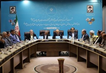 نشست مشترک اعضای کمیسیون آموزش، تحقیقات و فناوری مجلس شورای اسلامی با وزیر آموزش و پرورش 