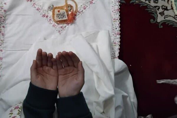 بازدید مسئولان آموزش‌ و پرورش از اعتکاف دختران در مسجد الزهرا(س) قیامدشت