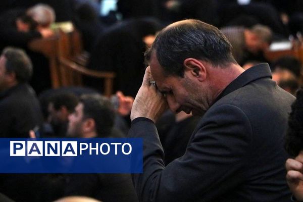 وداع با پیکر مطهر شهید حسین امیرعبدالهیان در شهرستان ری