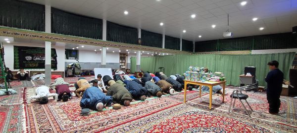 حضور ۷٠ دانش‌آموز  معتکف در مسجد امام رضا(ع)، رضا آباد شرقی شیروان