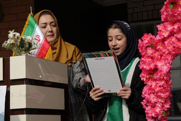 جشن نیکوکاری در مدرسه مهرآیین بهارستان۲