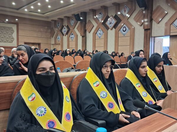 نشست کنشگران فرهنگی ،اجتماعی و سیاسی شهرستان کاشمر کاشمر