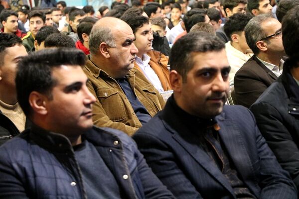 زنگ انقلاب در آذربایجان غربی