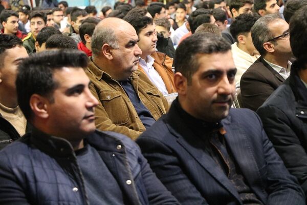 زنگ انقلاب در آذربایجان غربی