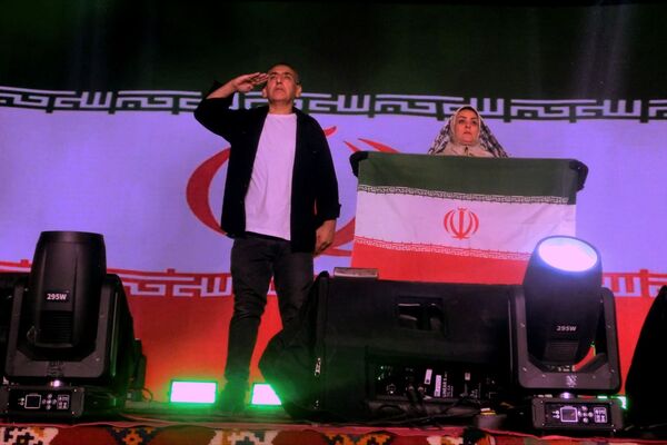 نمایش وحدت اقوام ایرانی در روز دوم جشنواره ملی ورامین