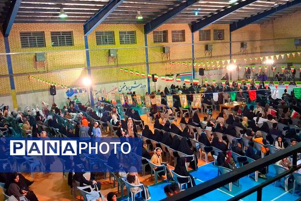 برگزاری برنامه میدان انقلاب بمناسبت دهه فجر در شهرستان باشت