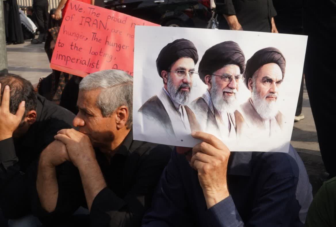  وداع میلیون‌ها چشم با آفتاب