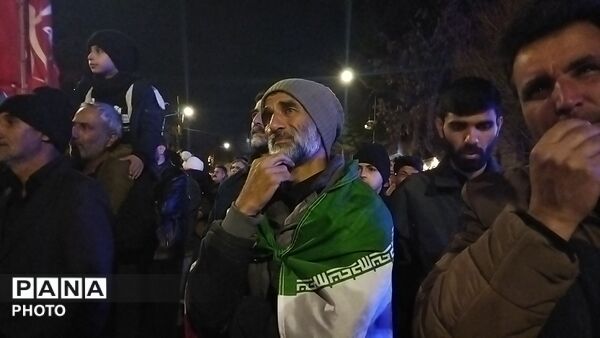 مردم داغدار نیشابور به خیابان آمدند