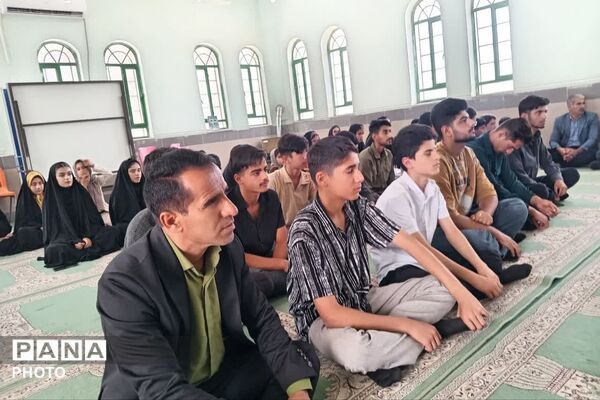 آیین تجلیل از دانش آموزان برتر مسابقات قرآن، عترت و نماز در دیشموک