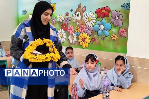 بوی یلدا و جشن سراسری در مدارس شهریار