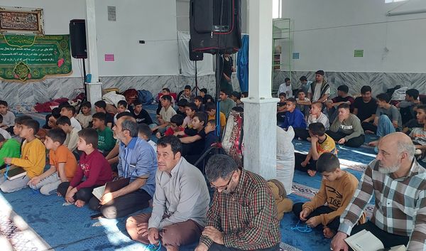 حضور مسئولان آموزش و پرورش در جمع دانش آموزان معتکف جلگه رخ