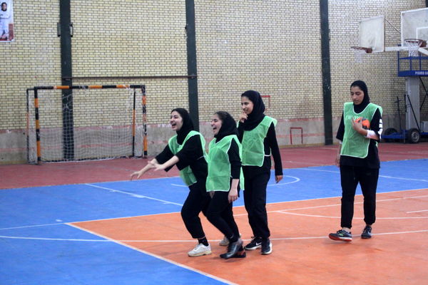 مسابقات هفت سنگ تیمی بانوان قهرمانی استان بوشهر 