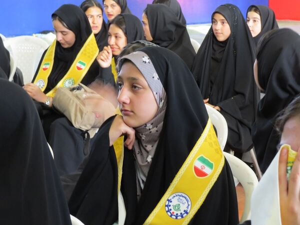 اردوی تمشک در بام و صفی آباد 