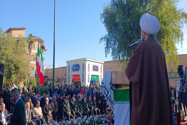 تشییع شهید قهرمان بر دستان پهلوانان خوزستان