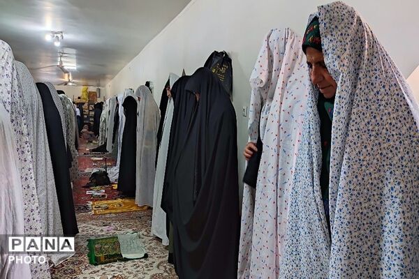 اقامه نماز عبادی_سیاسی جمعه در روز جهانی  قدس  مسجد جامع شهربار نیشابور 
