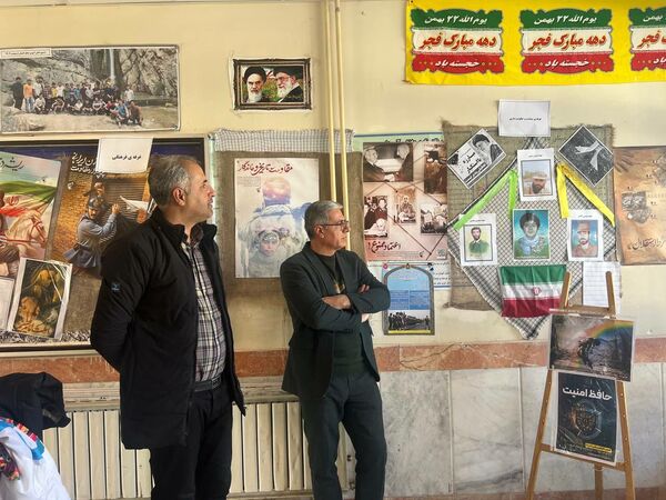 افتتاحیه نمایشگاه مدرسه انقلاب هنرستان فارابی