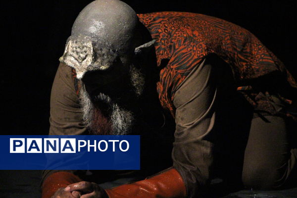 اجرای نمایش عاشقانه‌ حماسی شام آخر در یزد