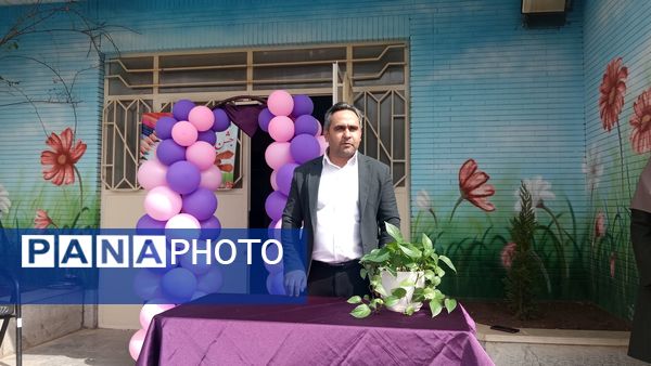 برگزاری جشن شکوفه ها در دبستان حضرت آسیه (س) شهر رباط‌سنگ