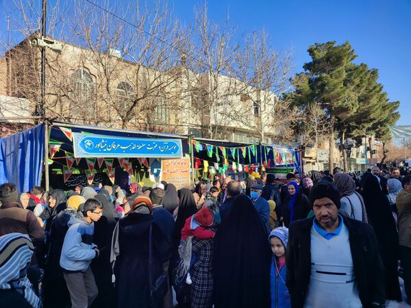قاب پانا میزبان ساعات اولیه جشن بزرگ خیابانی در نیشابور 