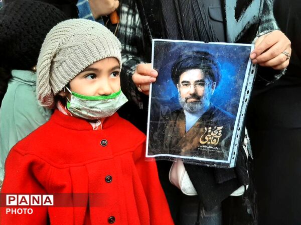 باران مانع عشق گالیکشی‌ها به رهبری نشد