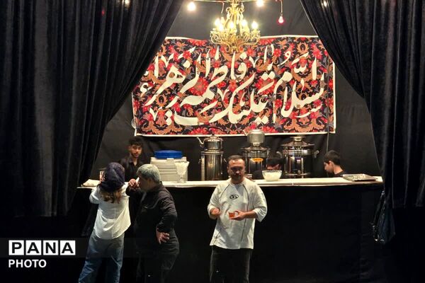 در سایه سوگ محرم، گرد هم آمدن مردم برای یادآوری حوادث کربلا»