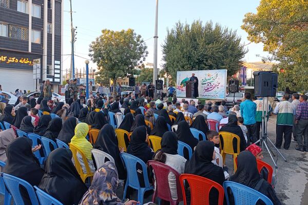 جشن ولادت پیامبر اکرم (ص) و امام جعفر صادق (ع) در اسلام آباد غرب