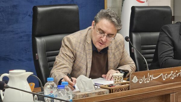 جلسه حوزه پرورشی گلستان با حضور معاونان و مدیران کل وزارت آموزش و پرورش