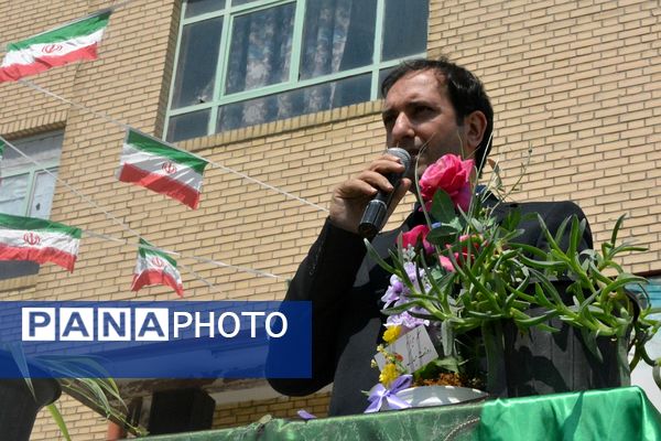 جشن عبادت و بندگی پسران ناحیه ۲ بهارستان