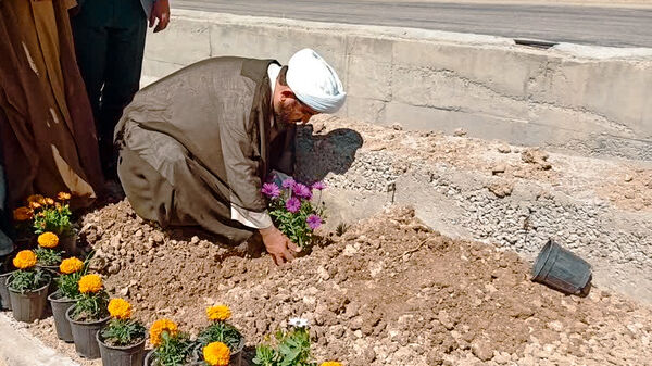 تجلیل از شهردار شهرستان مارگون به مناسب زیباسازی شهر