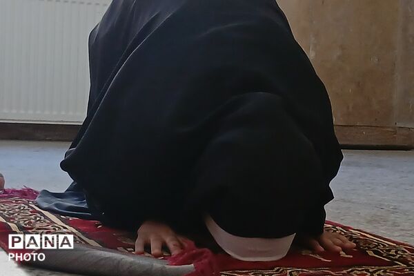 مسابقات قرآن، عترت و نماز دانش‌آموزان دختر منطقه کهریزک 