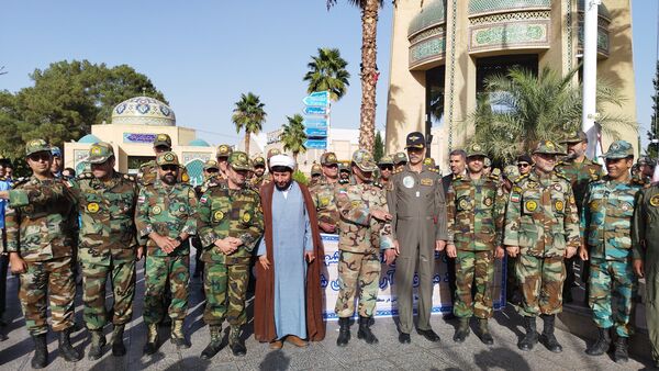 مراسم اولین سالگرد شهادت  سید حسن نصرالله، شهید حاج عباس نیلفروشان و سید هاشم صفی الدین در گلستان شهدا اصفهان 